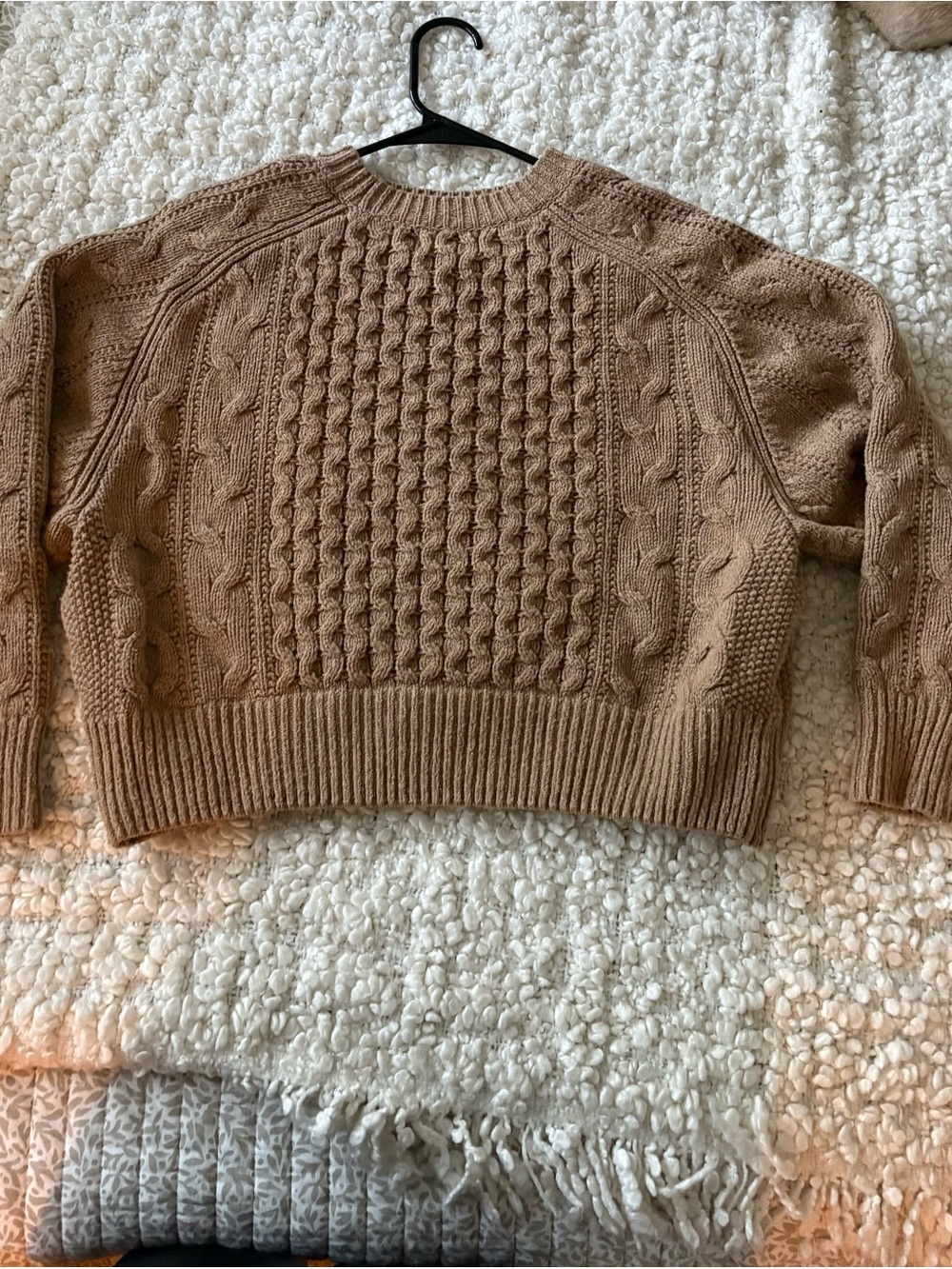 Universal Thread Tan Cable Knit Crewneck Sweater